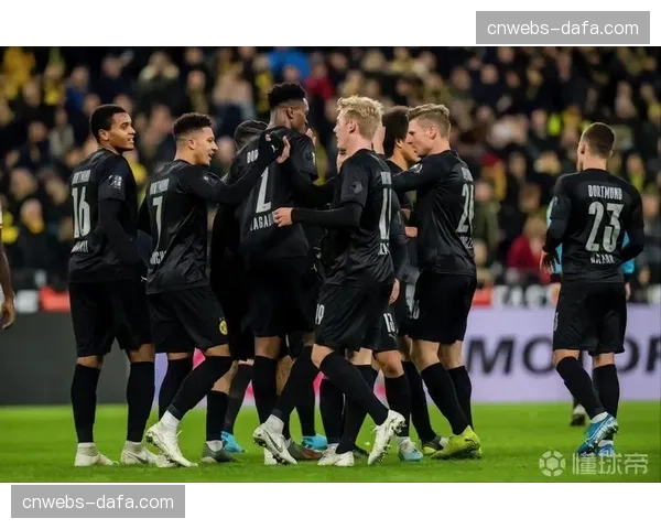 德甲传奇球星巡回活动走进鲁尔区矿区小学